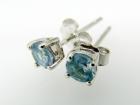 アレキサンドライト Corundum・4mm一粒 ピアス 【6月 誕生石】【3000円以下】